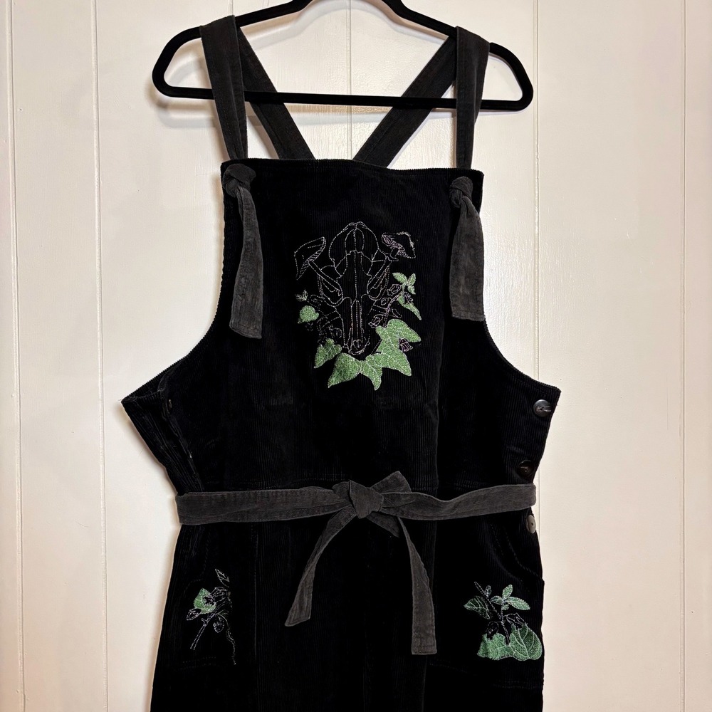 Dark Cottage Black Corduroy Embroidered Skull Mushroom Overalls Size 2X Grunge